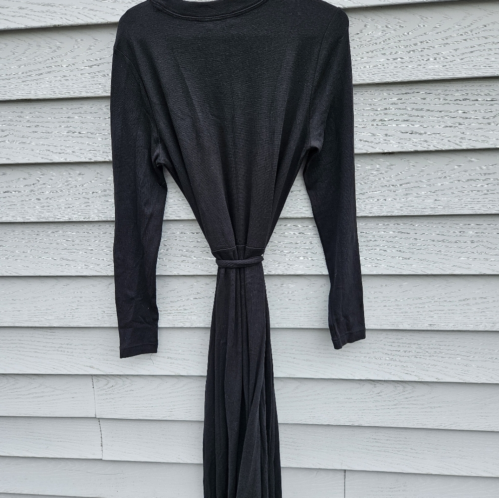 Club Monaco Long Sleeve Rib Dress Robe Size L NWT - Picture 8 of 8